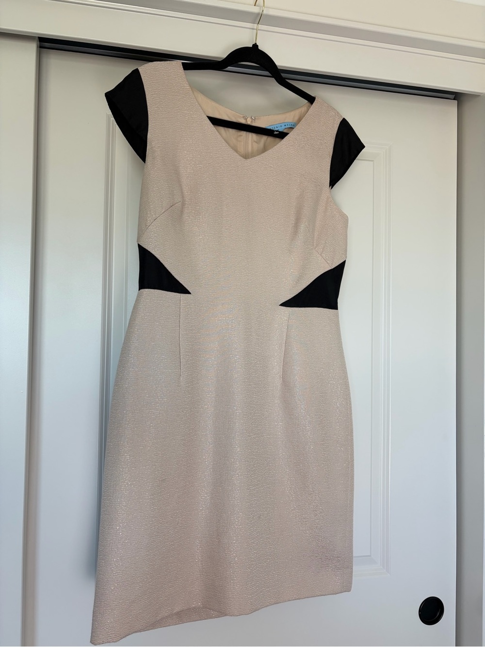 ANTONIO MELANI Beige and Black Cap Sleeve Midi Sheath Dress